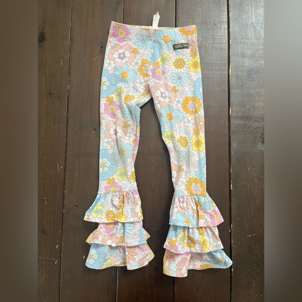 Size 6 Matilda Jane Really Retro Benny Ruffle leggings